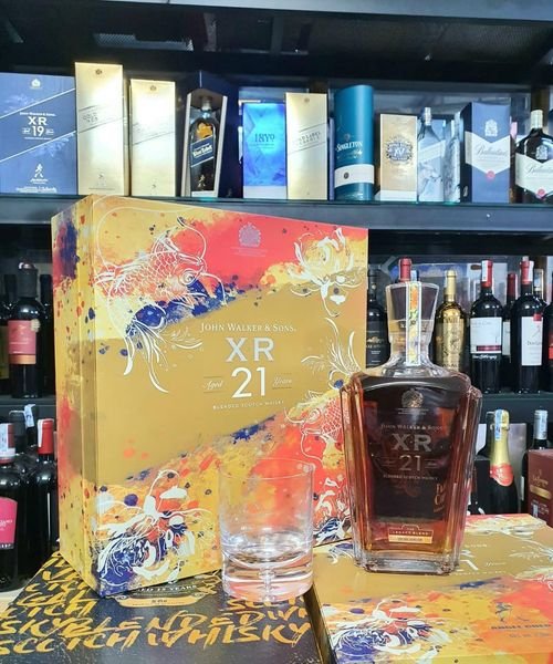 Johnnie Walker XR 21 - Master Of Craft Gold 6 Rượu Tết Giáp Thìn 2024