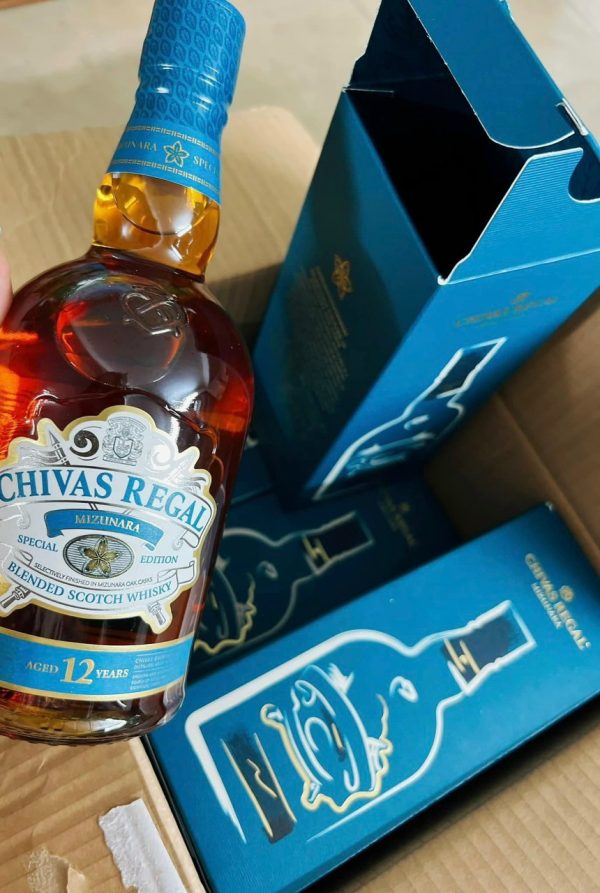 Chivas Regal Mizunara 4 Rượu Chivas Regal Mizunara